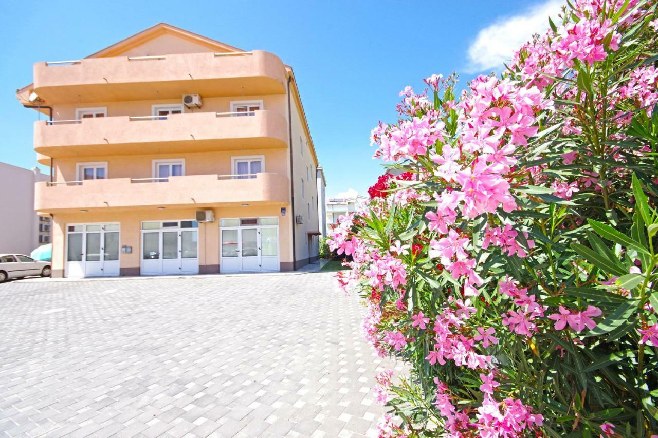 Orange House Podstrana